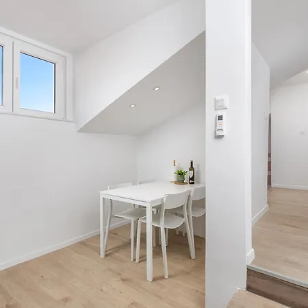 Apartament Pearl, Center Opatija